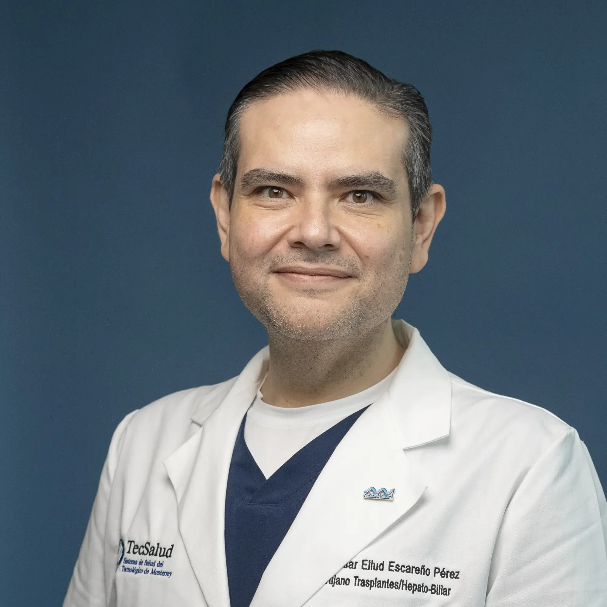 Fotografía del Dr. César Escareño