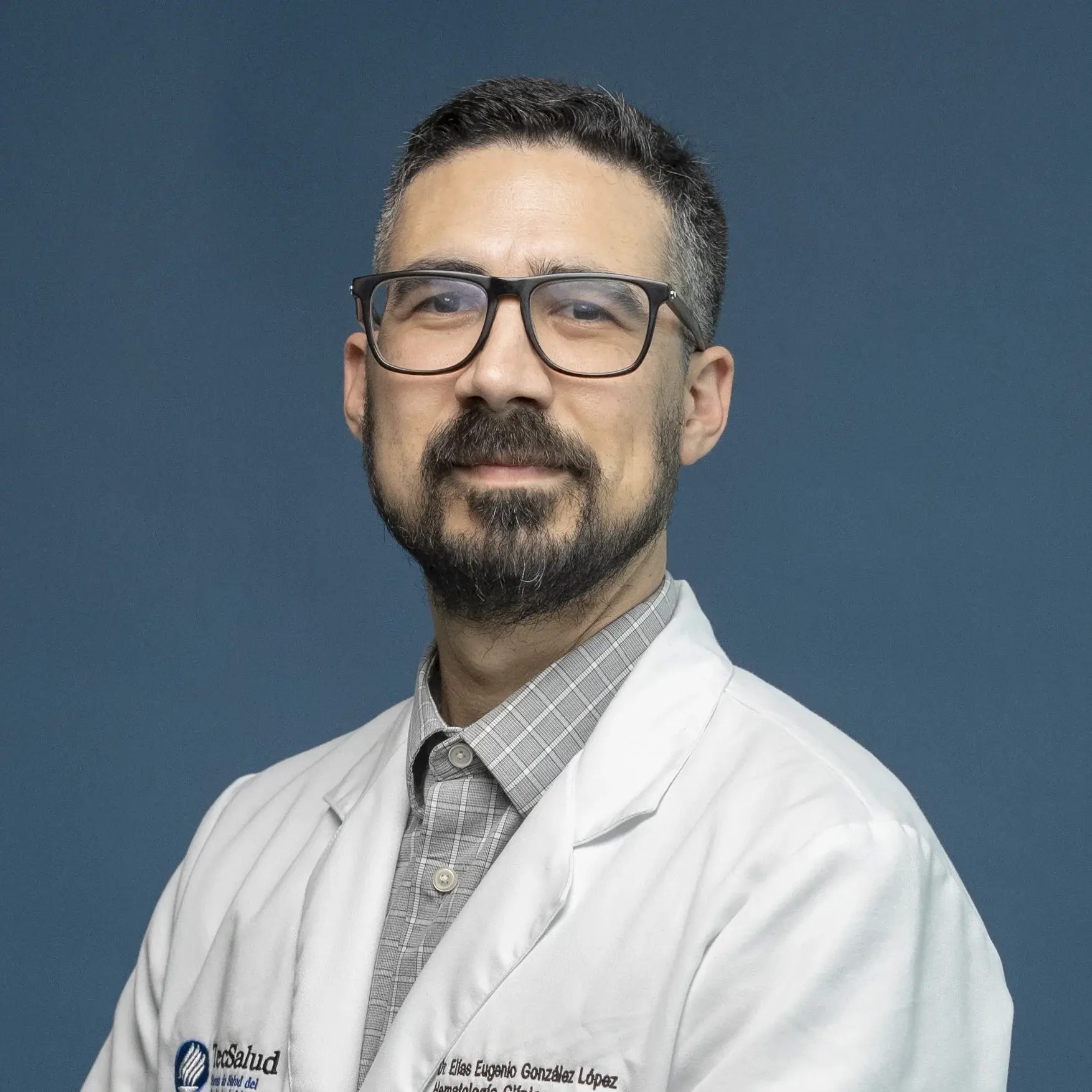 Fotografía del Dr. Elías Eugenio González López